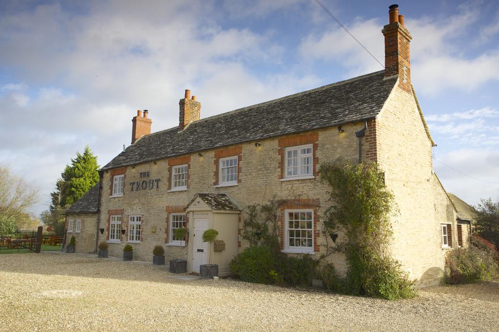 The Trout At Tadpole Bridge Hotel Faringdon Exterior photo